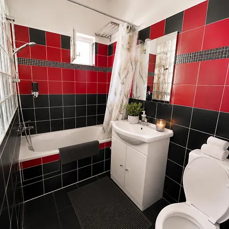1br Flat With Mezzanine Near Eiffel Tower & Metro Appartement *